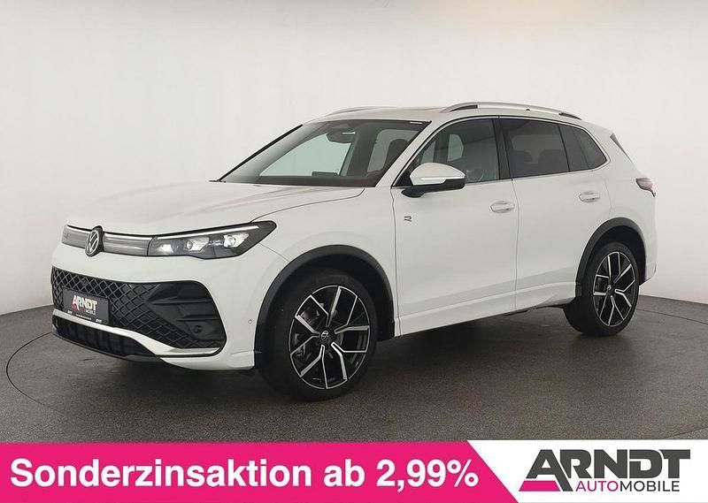 Pure white Gebraucht 2025 VW Tiguan R-line SUV | 46.184 € (Guter Preis) - Bild 1/4