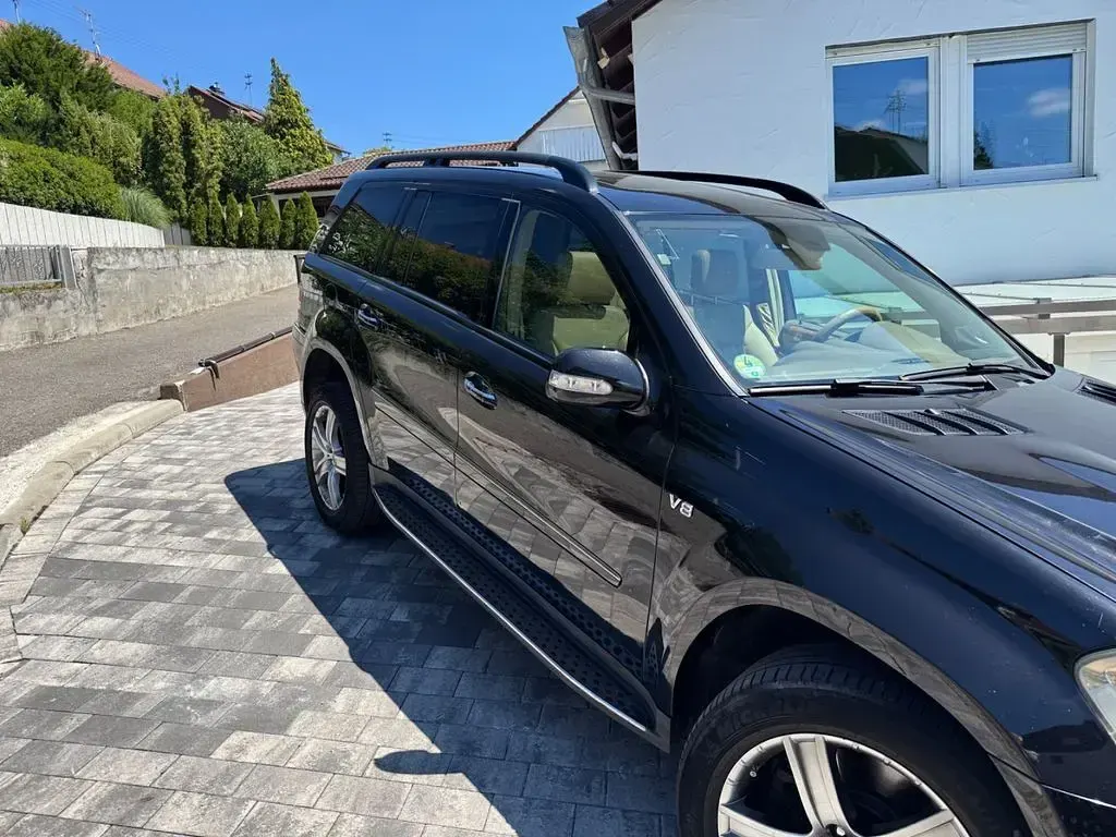 Gebraucht Mercedes GL420 306 PS (225 kW) 2006 Schwarz SUV