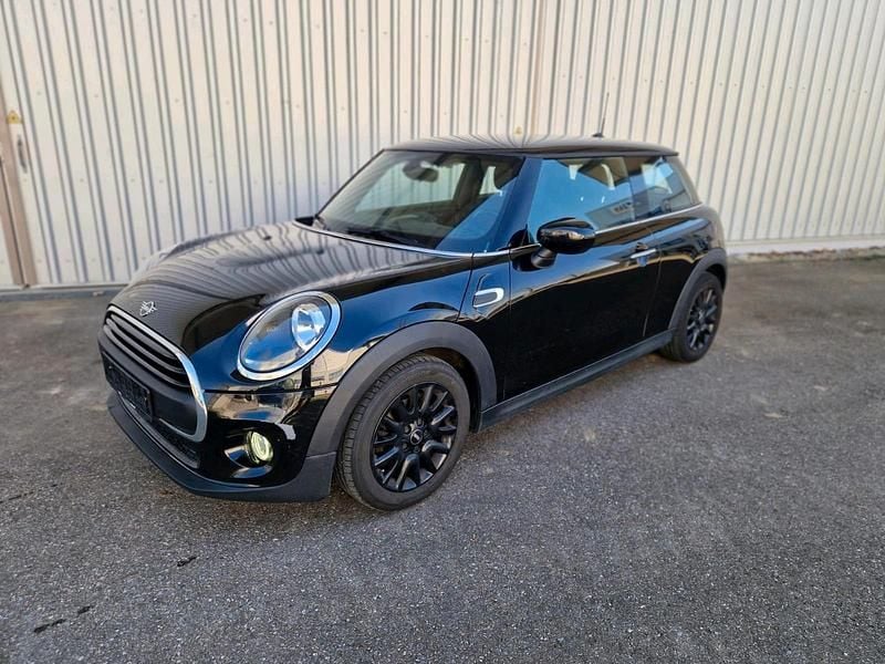Usado Mini ONE 102 HP (75 kW) 2020 Preto Citadino