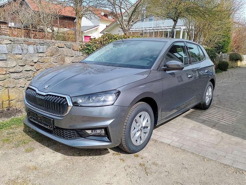 Neu Skoda Fabia Selection 95 PS (69 kW) 2026 Graphitegrau metallic Kleinwagen
