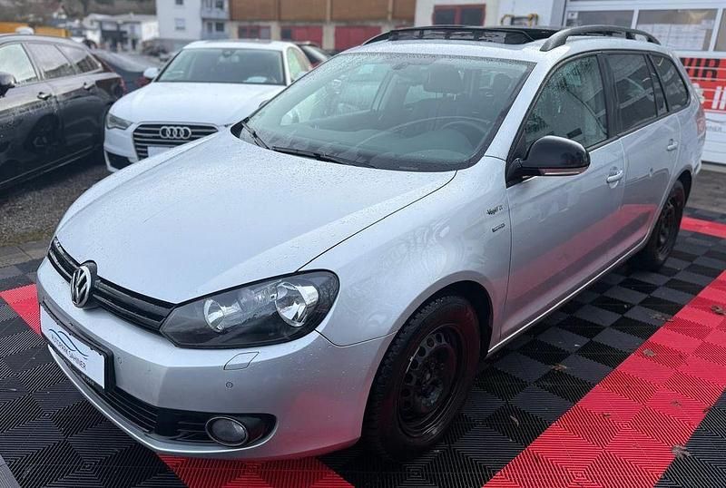 Second-hand VW Golf VI 105 CP (77 kW) 2013 Argintiu Hatchback