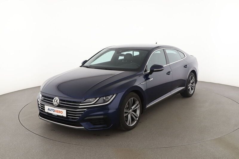 Blau Gebraucht 2018 VW Arteon R-line Limousine | 23.490 € (Guter Preis) - Bild 1/4