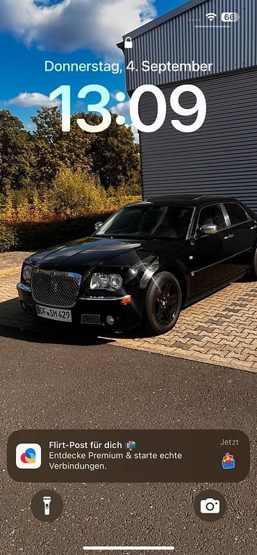 Schwarz Gebraucht 2007 Chrysler 300C Limousine | 6.000 € (Fairer Preis) - Bild 1/4