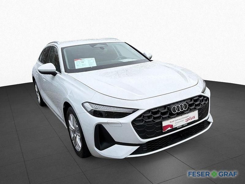 Gebraucht Audi A5 Ambiente 204 PS (150 kW) 2025 Gletscherweiß Kombi