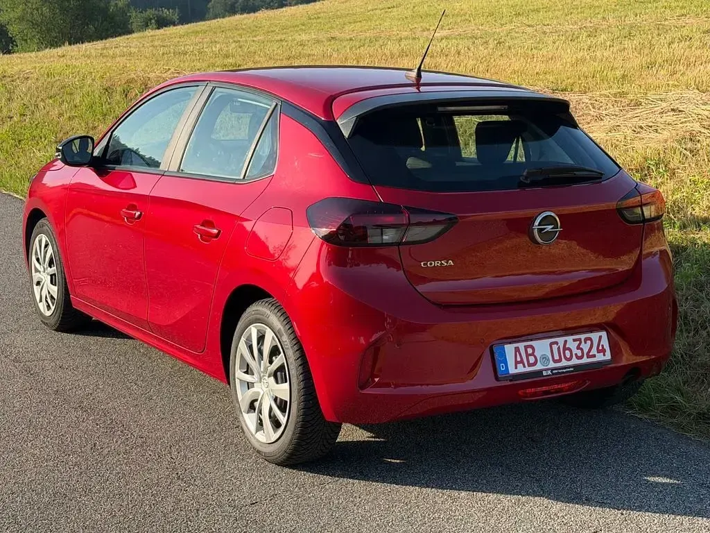 Gebraucht Opel Corsa Edition 101 PS (74 kW) 2023 Rot Kleinwagen