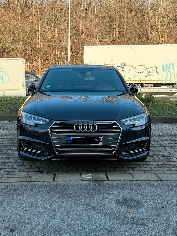 Gebraucht Audi A4 S-Line 190 PS (139 kW) 2017 Blau Limousine
