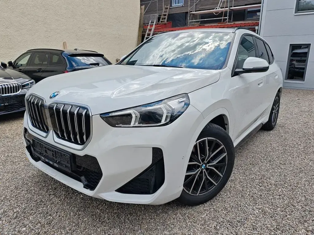 Gebraucht BMW X1 M Sport 170 PS (125 kW) 2025 Weiß SUV