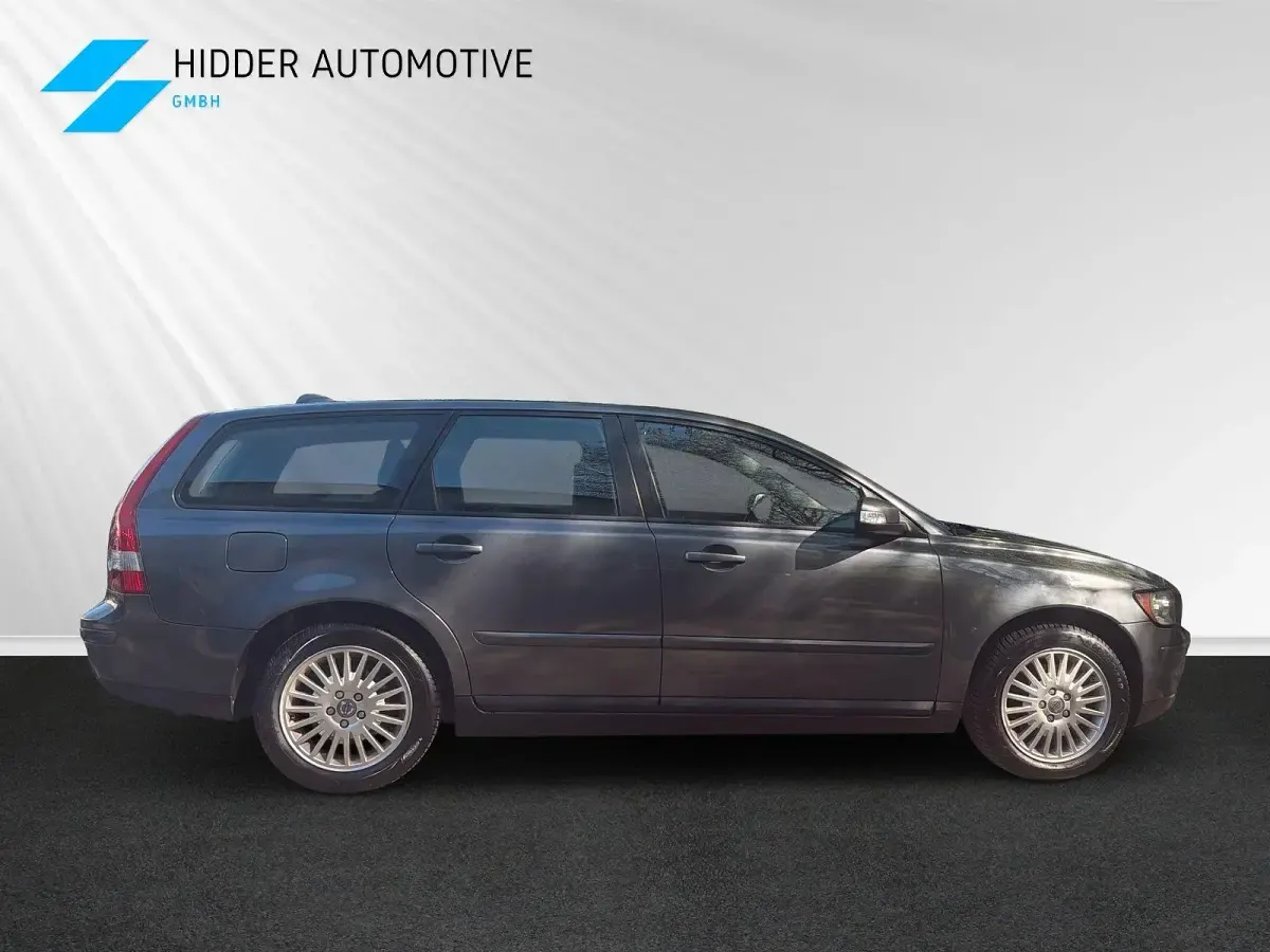 Gebraucht Volvo V50 140 PS (102 kW) 2007 Grau Kombi