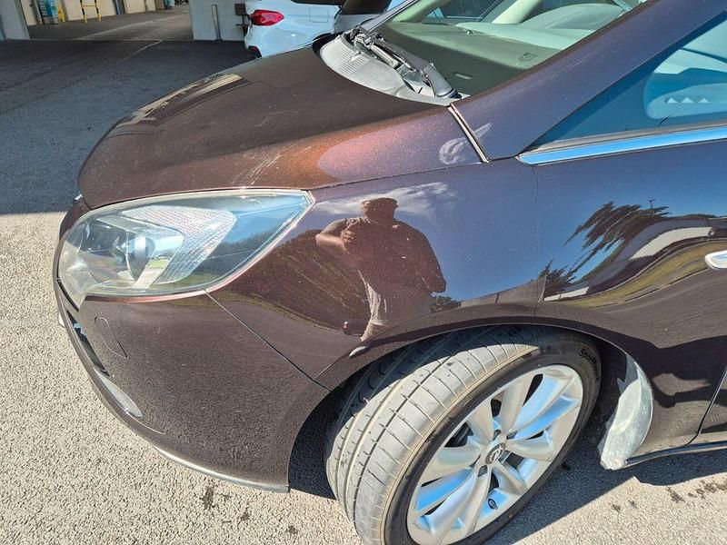 Gebraucht Opel Zafira Tourer Active 140 PS (102 kW) 2012 Braun Van / Kleinbus