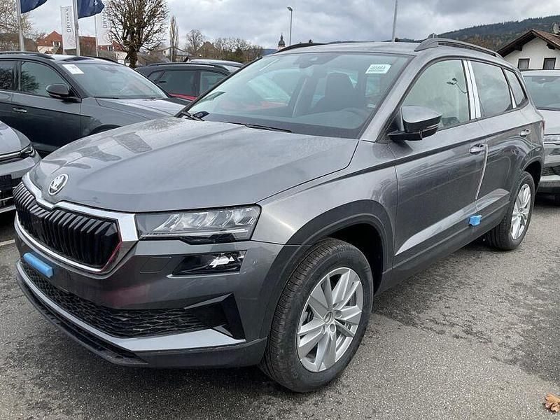 Neu Skoda Karoq Selection 150 PS (110 kW) 2026 Graphite grau metallic SUV