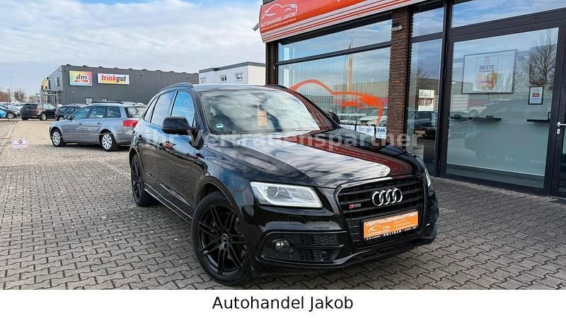 Schwarz Gebraucht 2015 Audi SQ5 Ambiente SUV | 30.999 € (Fairer Preis) - Bild 1/4