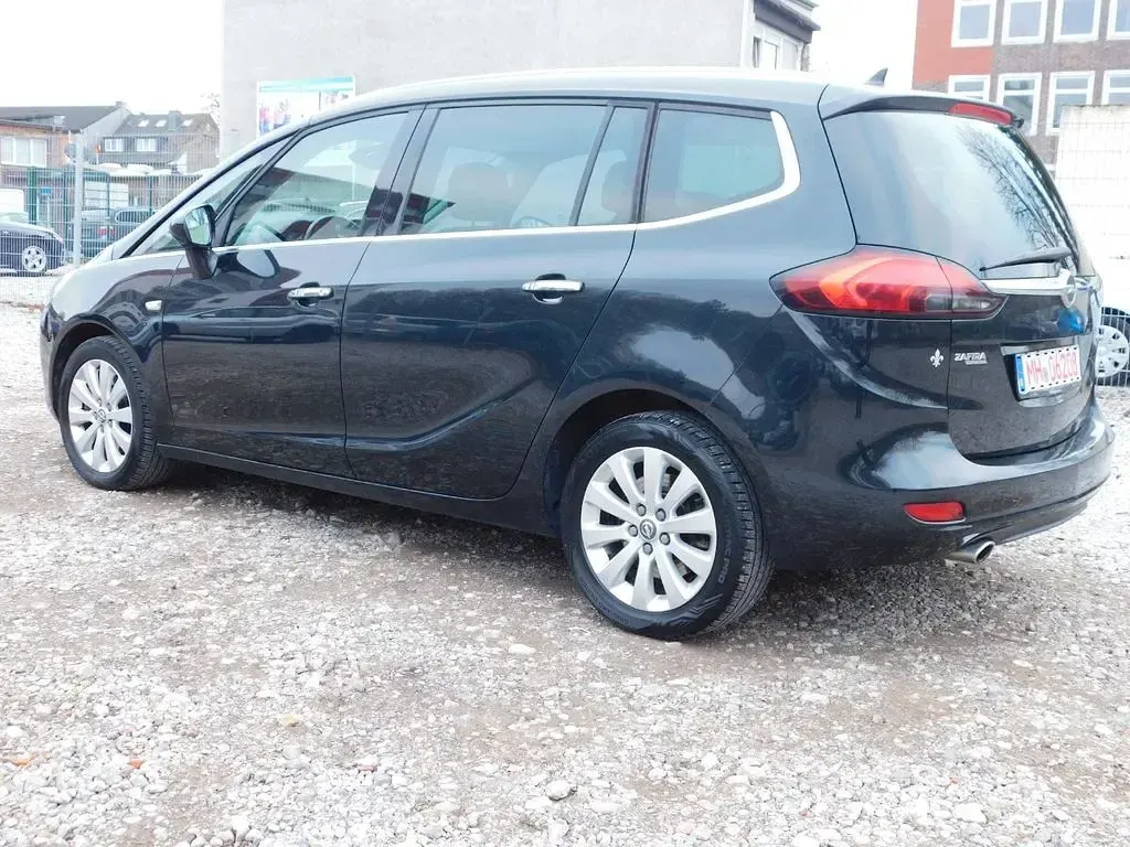 Gebraucht Opel Zafira Tourer Innovation 165 PS (121 kW) 2012 Schwarz Van / Kleinbus