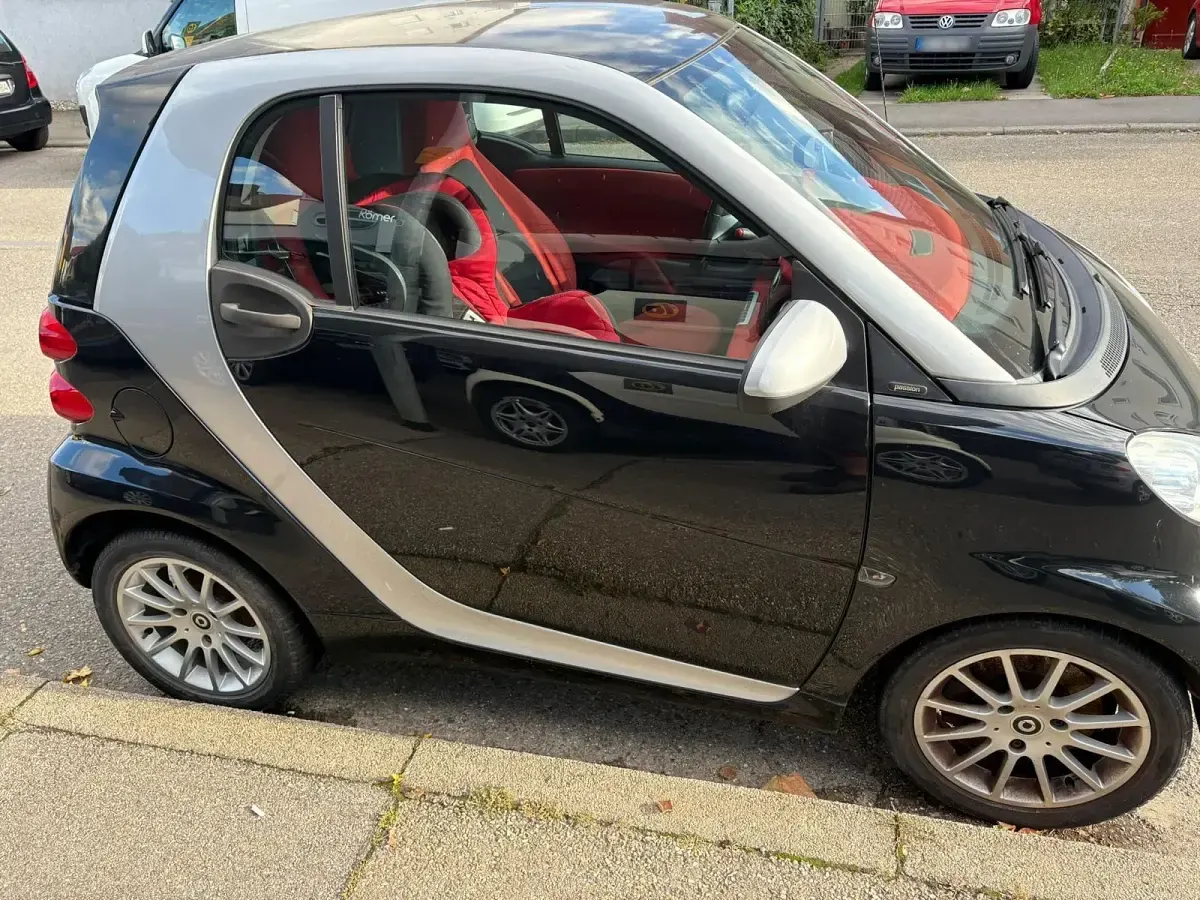 Gebraucht Smart ForTwo Coupé 71 PS (52 kW) 2011 Schwarz Coupé
