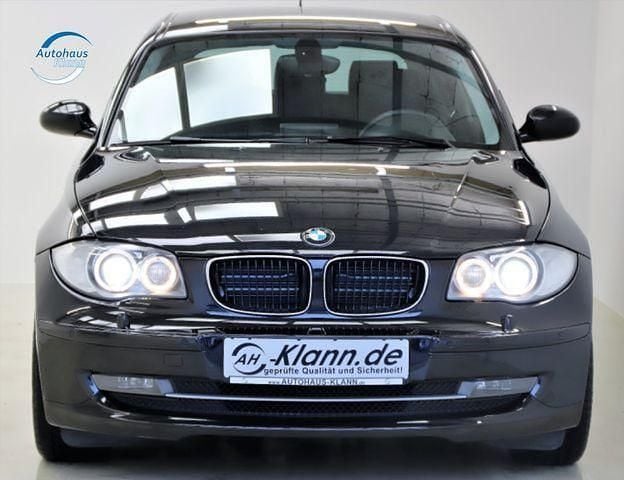 Gebraucht BMW 123 Advantage 204 PS (150 kW) 2008 Schwarz Kleinwagen