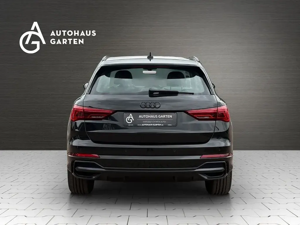 Gebraucht Audi Q3 S-Line 150 PS (110 kW) 2022 Schwarz SUV