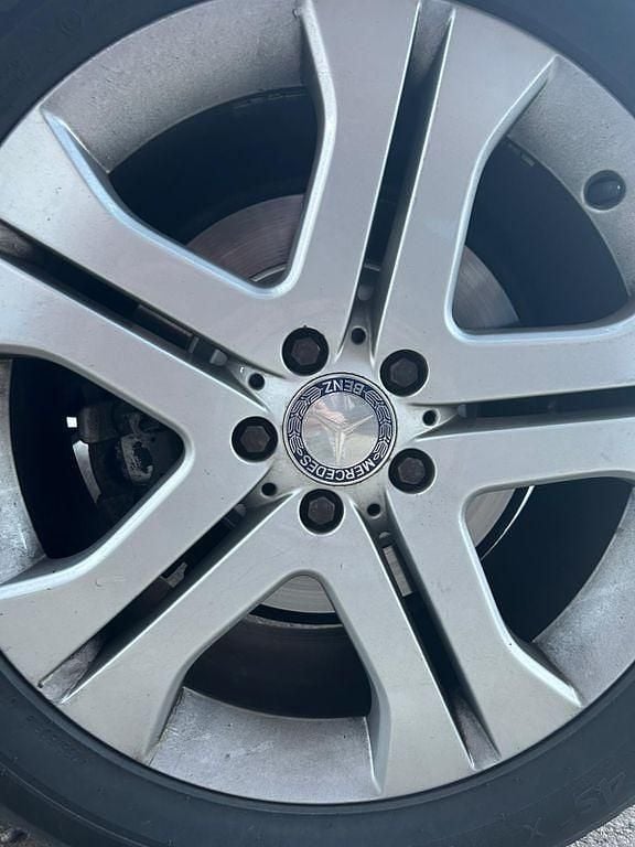 Gebraucht Mercedes ML300 204 PS (150 kW) 2010 Schwarz SUV