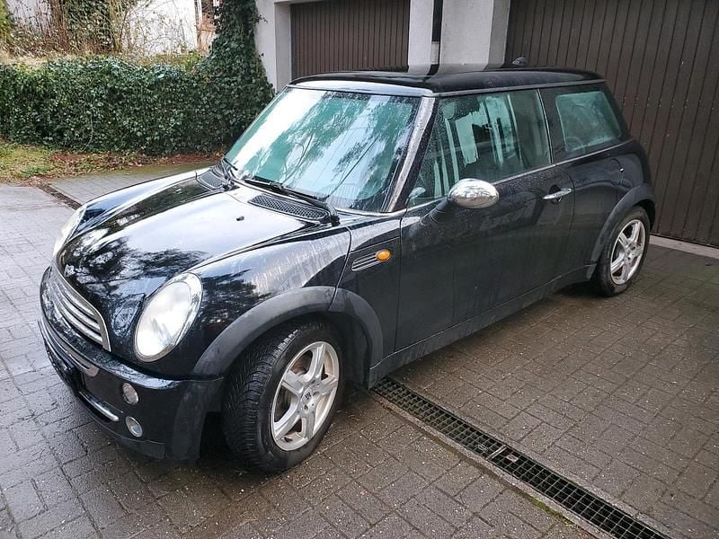 Gebraucht Mini ONE 90 PS (66 kW) 2005 Schwarz Kleinwagen