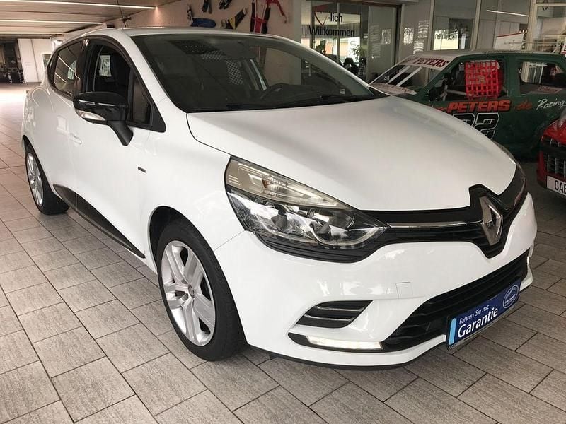 Gebraucht Renault Clio IV LIMITED 73 PS (53 kW) 2016 Weiß Limousine