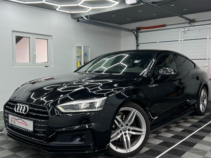 Mythosschwarz metallic Gebraucht 2018 Audi A5 Sportback S-Line Limousine | 25.500 € (Teuer) - Bild 1/4