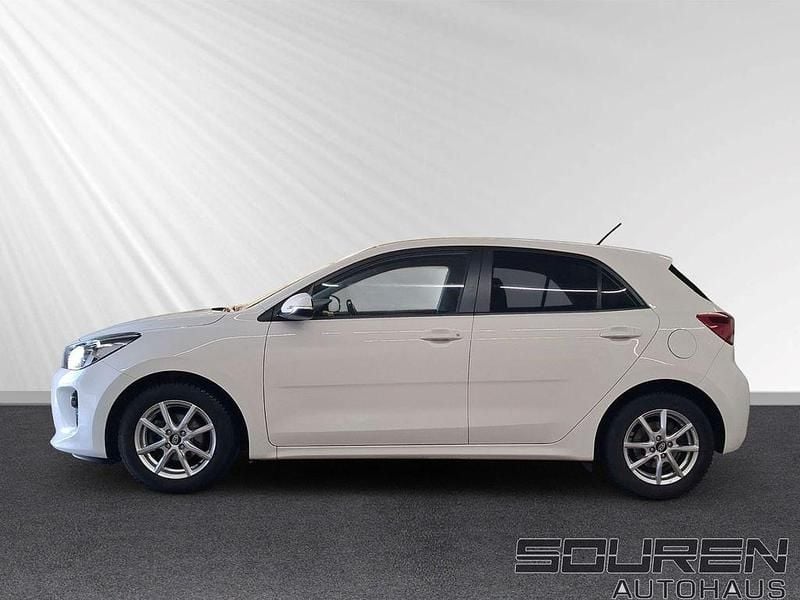 Gebraucht Kia Rio DREAM-TEAM Edition 84 PS (61 kW) 2017 Weiß Limousine