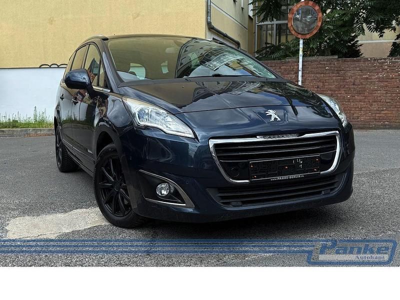 Lackierung bourrasque/metallic Gebraucht 2014 Peugeot 5008 Allure Van / Kleinbus | 10.990 € (Teuer) - Bild 1/4