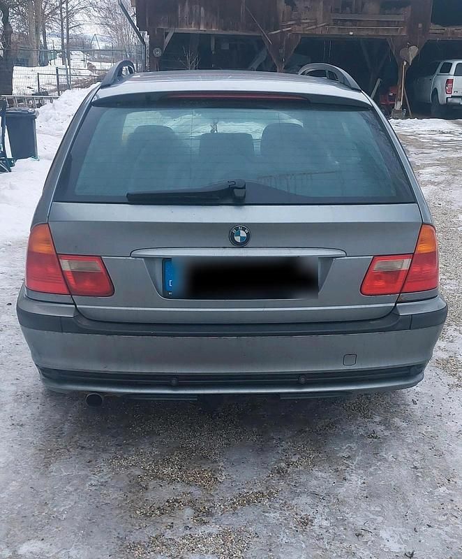 Gebraucht BMW 316 116 PS (85 kW) 2004 Silber Kombi