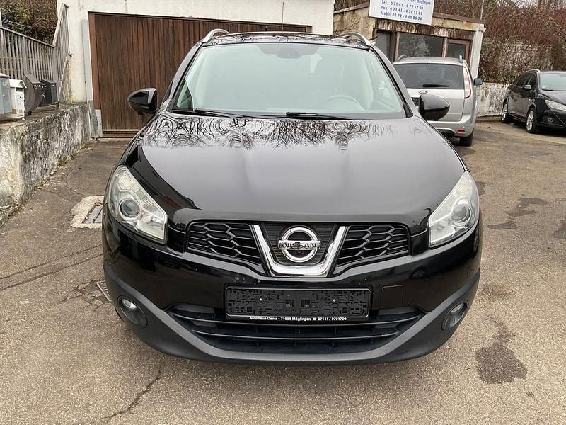 Schwarz Gebraucht 2012 Nissan Qashqai +2 I-Way SUV | 8.800 € (Etwas zu teuer) - Bild 1/4