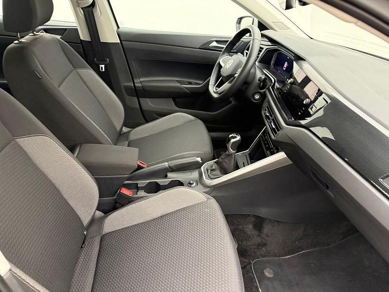 Gebraucht VW Polo Life 95 PS (69 kW) 2024 Grau Kleinwagen
