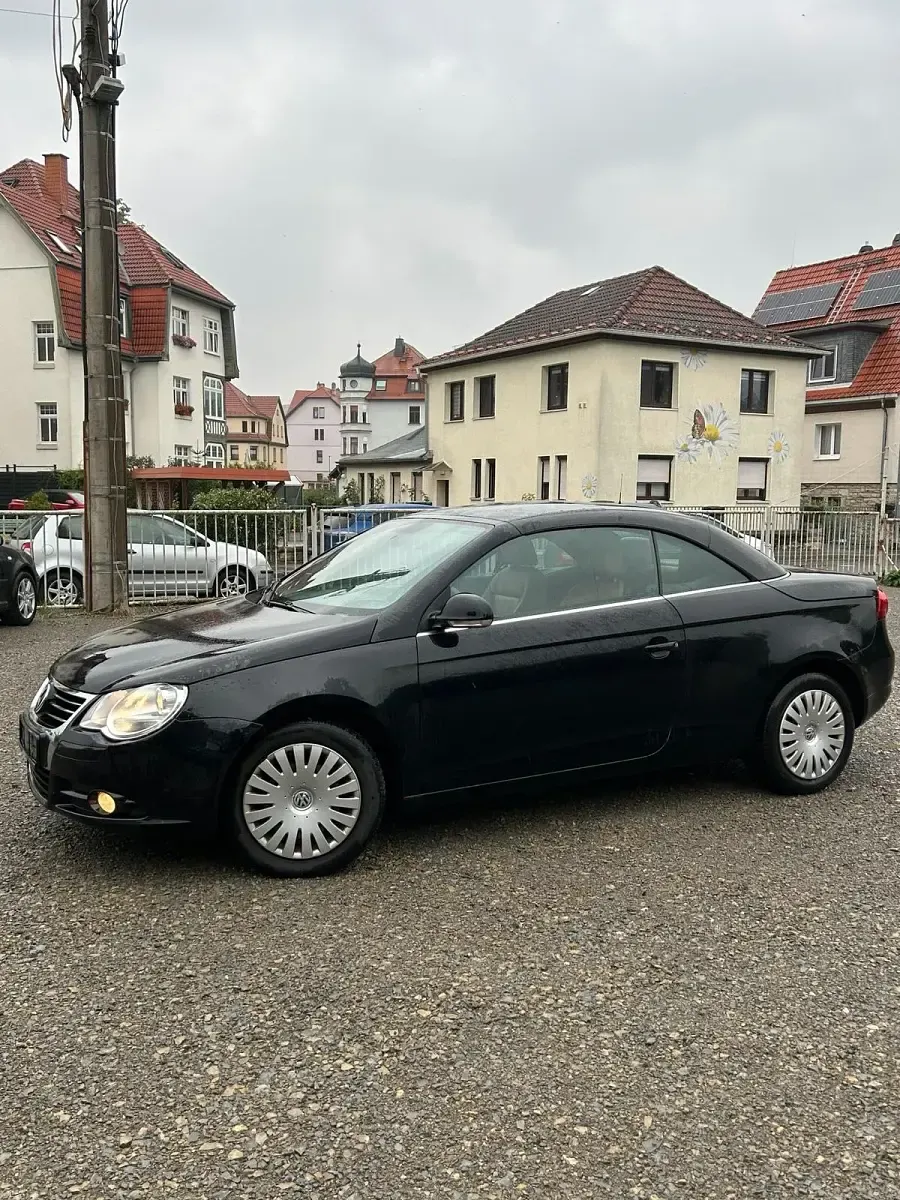 Gebraucht VW Eos 148 PS (108 kW) 2009 Schwarz Cabrio