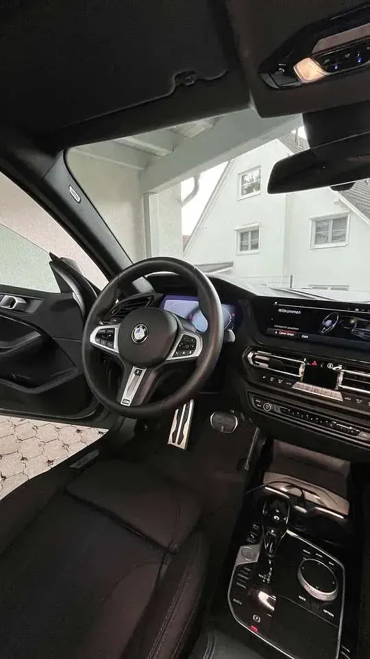 Gebraucht BMW 220 Gran Coupé M Sport 178 PS (130 kW) 2024 Grau Coupé