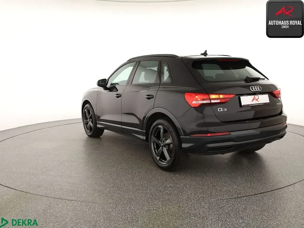 Gebraucht Audi Q3 S-Line 150 PS (110 kW) 2020 Mythosschwarz SUV