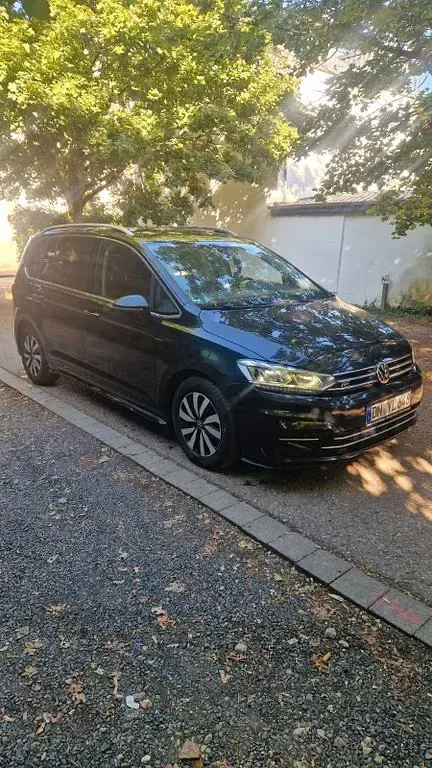 Gebraucht VW Touran R-line 150 PS (110 kW) 2022 Schwarz Van / Kleinbus