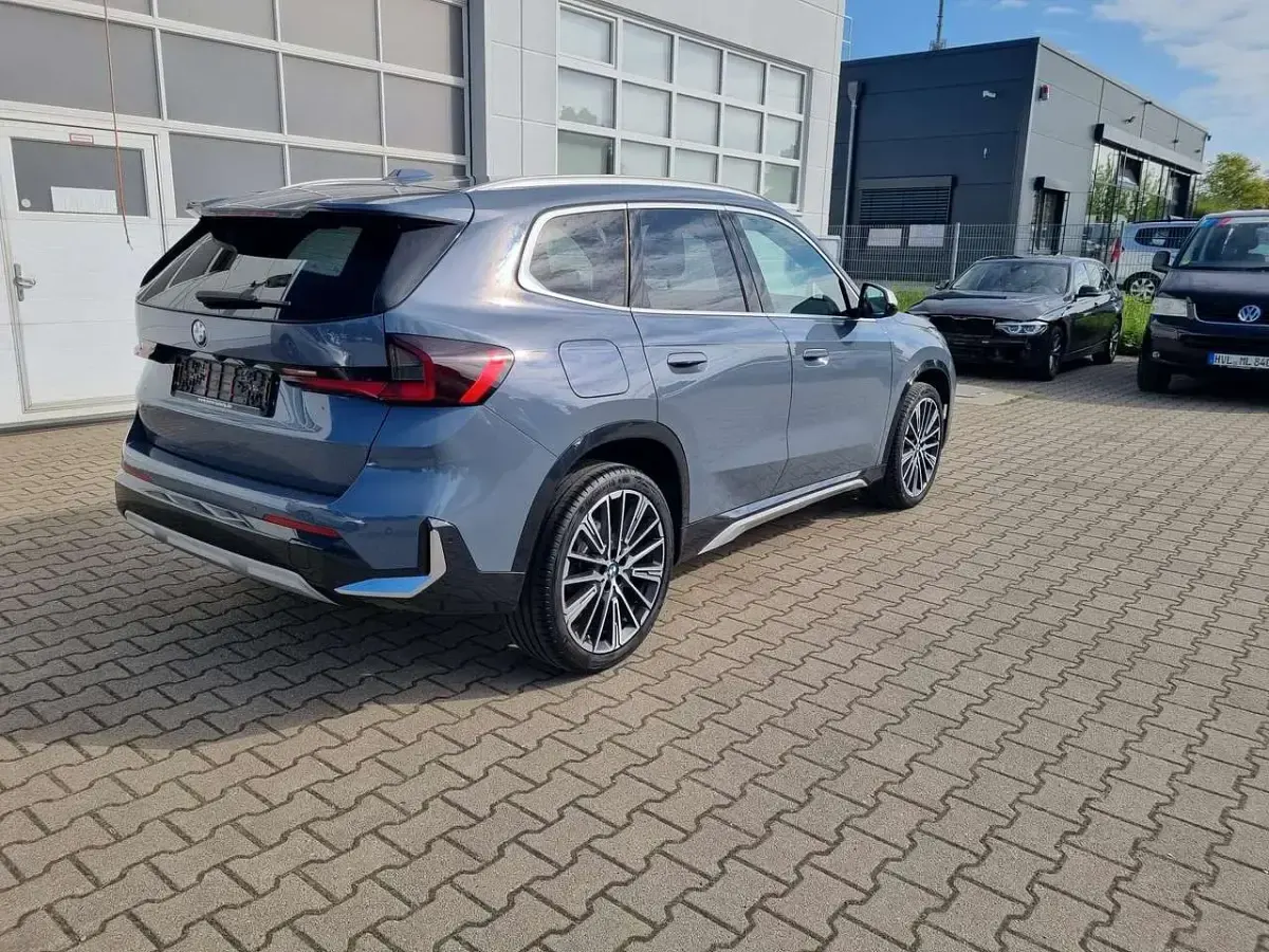 Gebraucht BMW X1 xLine 211 PS (155 kW) 2023 Bmw individual storm bay SUV