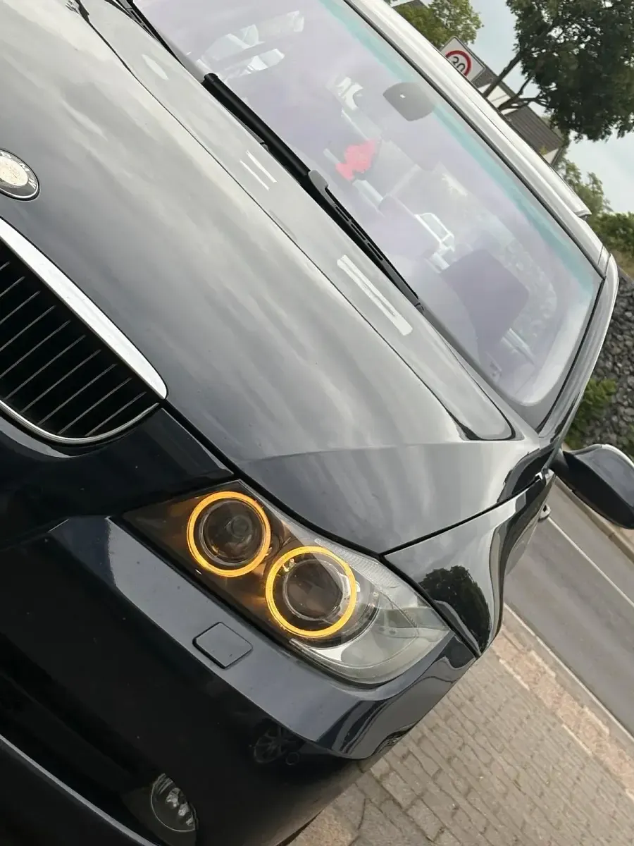 Gebraucht BMW 325 218 PS (160 kW) 2004 Blau Limousine
