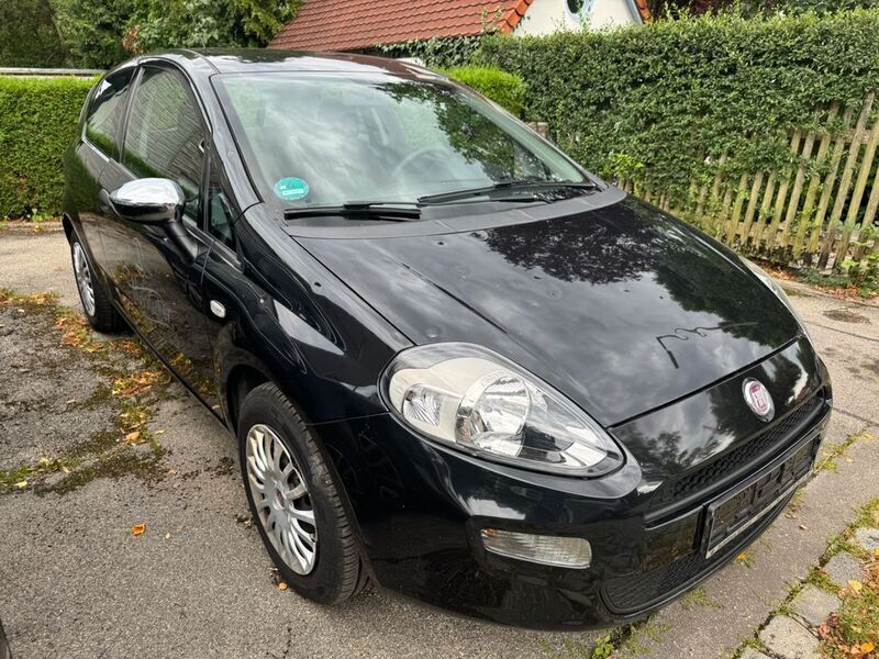 Colore esterno Gebraucht 2014 Fiat Punto Pop Kleinwagen | 2.990 € (Fairer Preis) - Bild 1/4