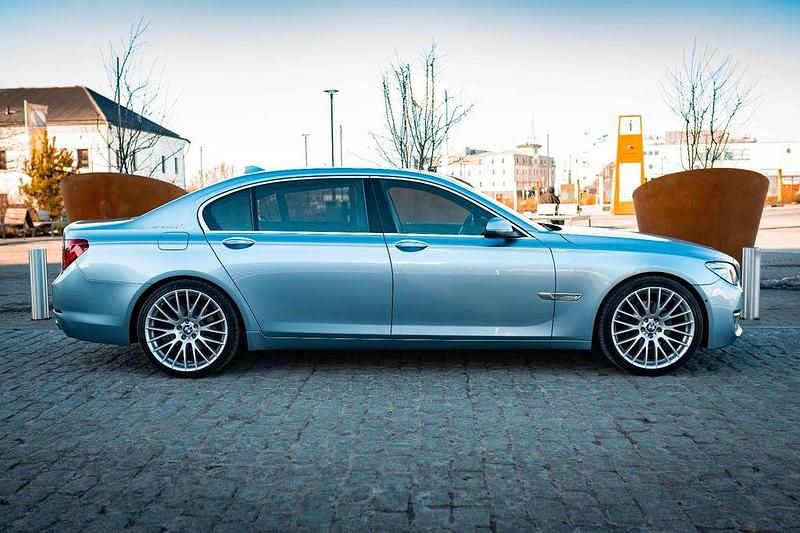 Gebraucht BMW ActiveHybrid 7 354 PS (260 kW) 2013 Blau Limousine