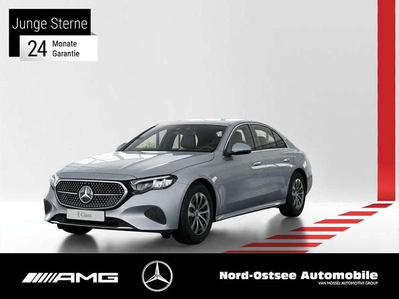 Metalliclack hightechsilber Gebraucht 2024 Mercedes E220 Avantgarde Limousine | 49.890 € (Guter Preis) - Bild 1/3