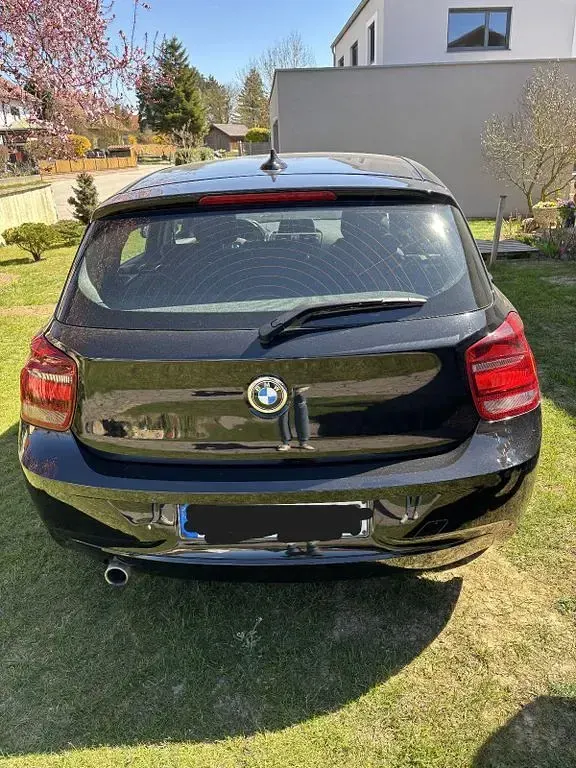 Gebraucht BMW 116 Efficient Dynamics 116 PS (85 kW) 2013 Schwarz Kleinwagen