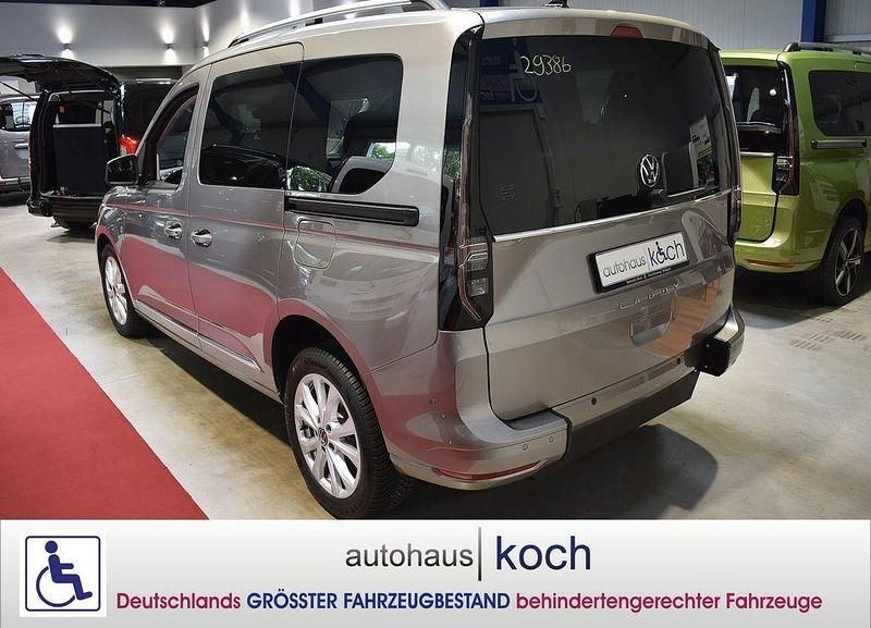 Gebraucht VW Caddy Style 114 PS (83 kW) 2023 Beige Van / Kleinbus