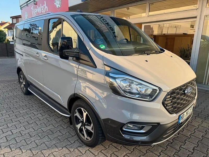 Grey matter Gebraucht 2022 Ford Tourneo Active Van / Kleinbus | 42.500 € (Etwas zu teuer) - Bild 1/4