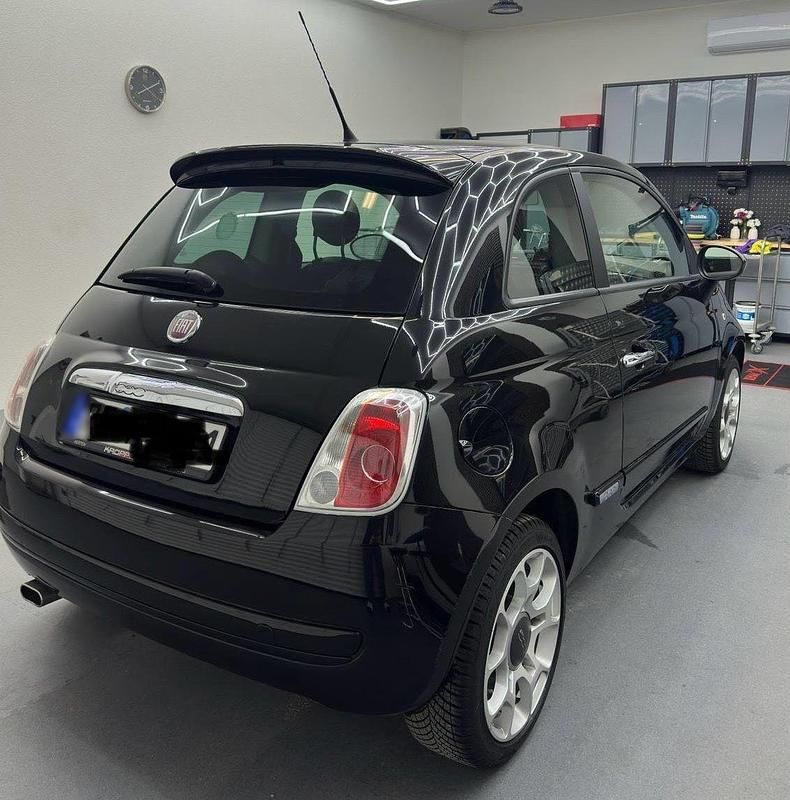 Gebraucht Fiat 500 69 PS (50 kW) 2011 Schwarz Kleinwagen