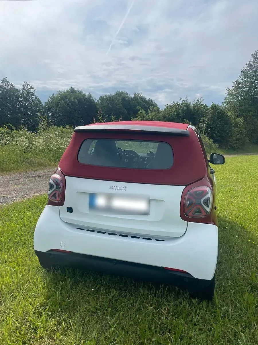 Gebraucht Smart ForTwo Coupé 60 kW (82 PS) 2022 Weiß Cabrio