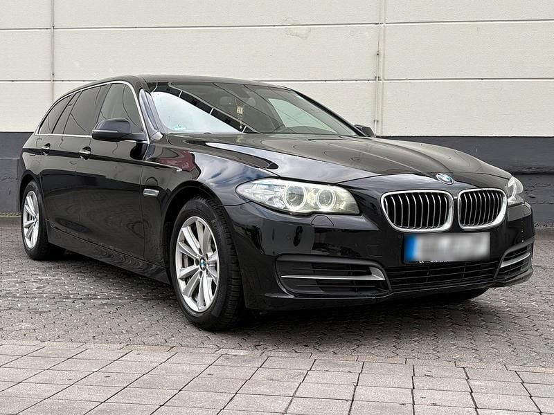 Gebraucht BMW 520 184 PS (135 kW) 2014 Schwarz Kombi