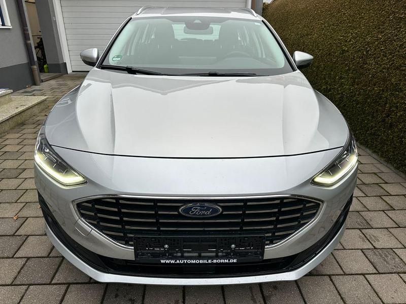 Gebraucht Ford Focus Titanium X 120 PS (88 kW) 2022 Silber Limousine