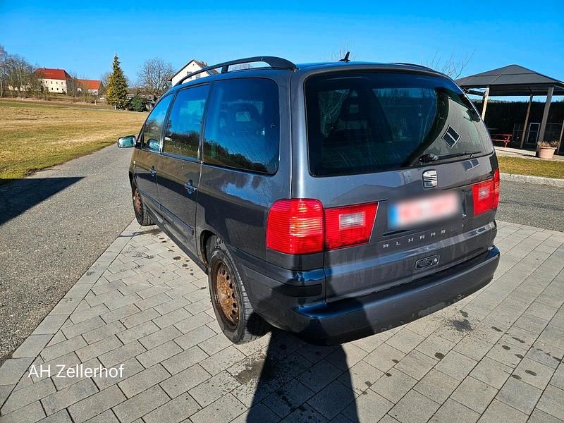 Gebraucht Seat Alhambra Vigo 140 PS (102 kW) 2006 Grau Van / Kleinbus