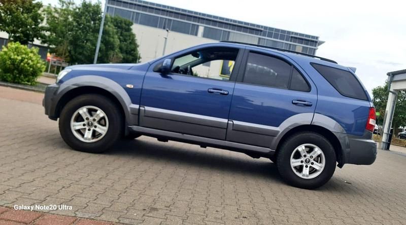 Blau Gebraucht 2006 Kia Sorento 2 SUV | 1.800 € (Guter Preis) - Bild 1/4