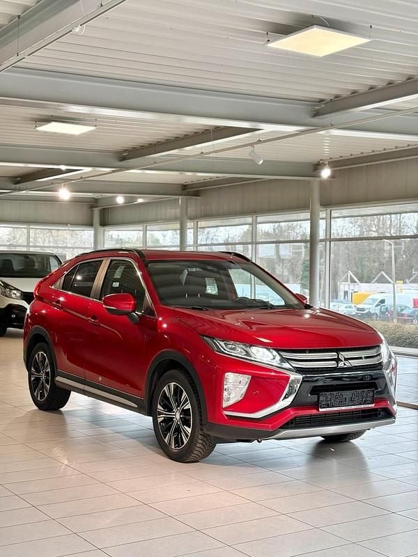 Używany Mitsubishi Eclipse Cross Top 163 KM (119 kW) 2018 Czerwony SUV