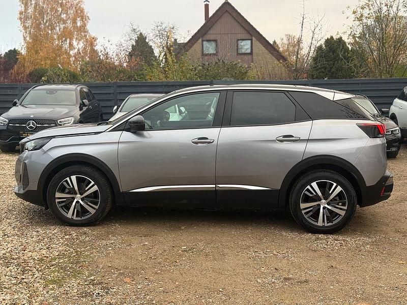 Gebraucht Peugeot 3008 Allure 131 PS (96 kW) 2023 Grau SUV