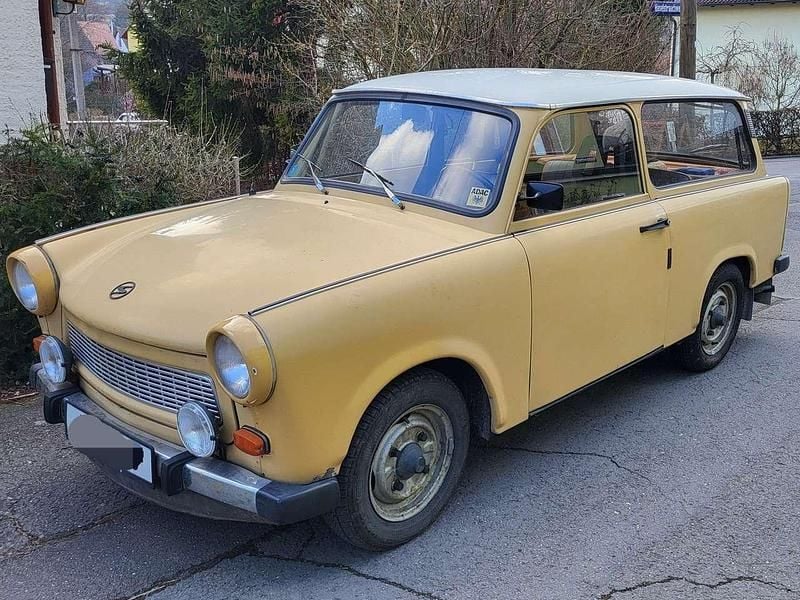 Beige Gebraucht 1988 Trabant 601 Kombi | 5.900 € - Bild 1/4
