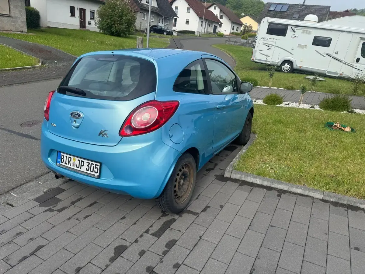 Gebraucht Ford Ka 75 PS (55 kW) 2010 Blau Kleinwagen
